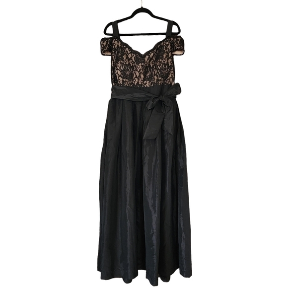 R&M Richards Evening Gown Cold Shoulder Lace Bodice Belted - Picture 2 of 16